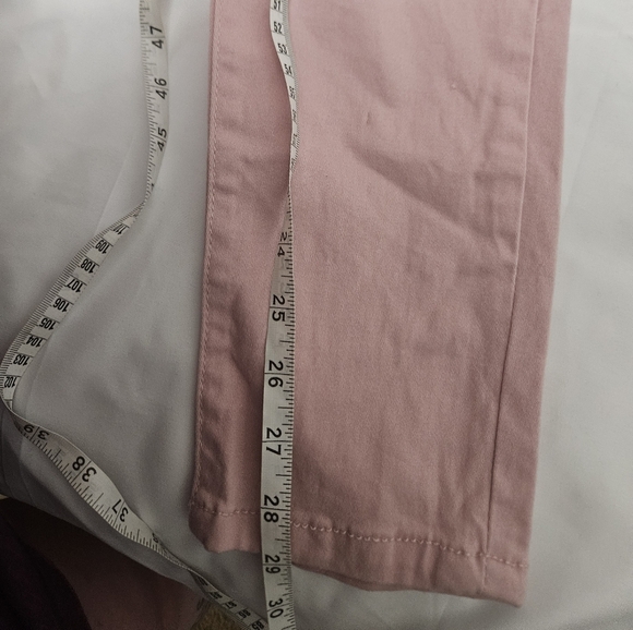 Bandolino Lisbeth Pink Skinny Pants! - Picture 7 of 7